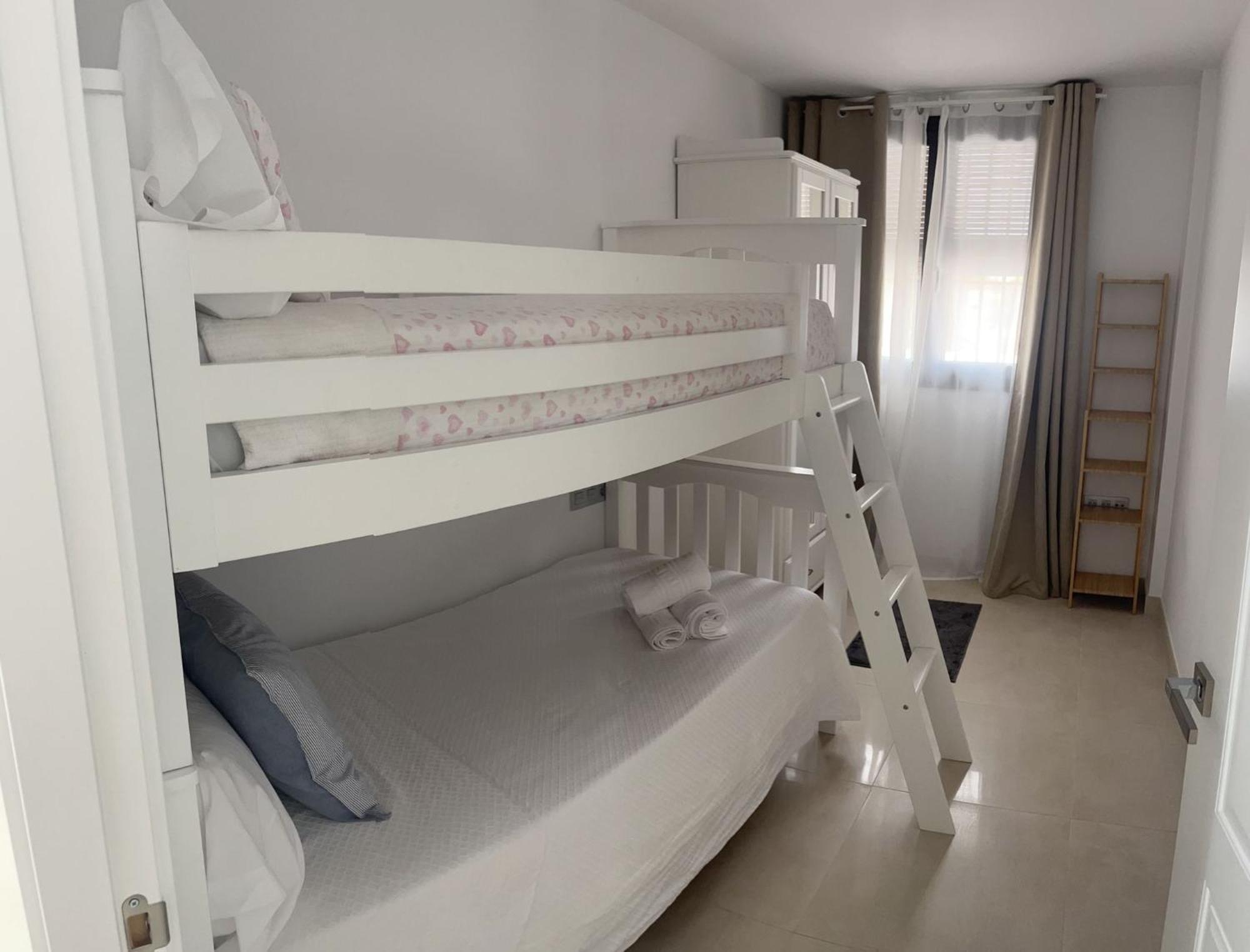 Turistico Julia Gemella Acci Apartment *